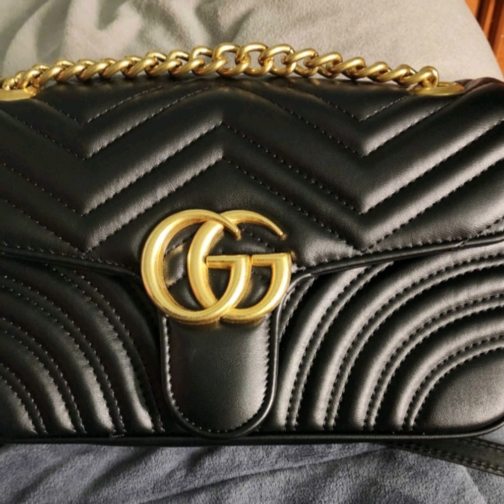 Handbag crossbody
